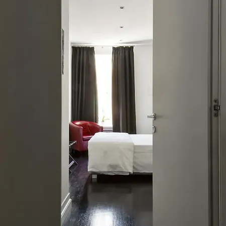 Xenia Bed & Breakfast Rome