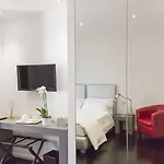 Xenia 4*