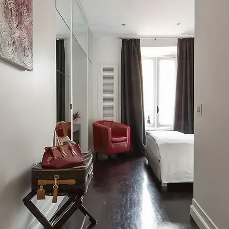 Xenia Bed & Breakfast 4*