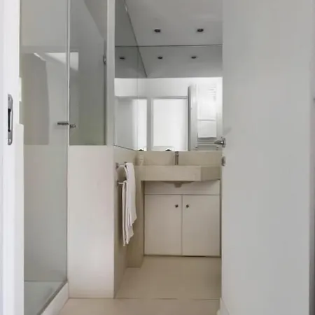 Xenia 4*